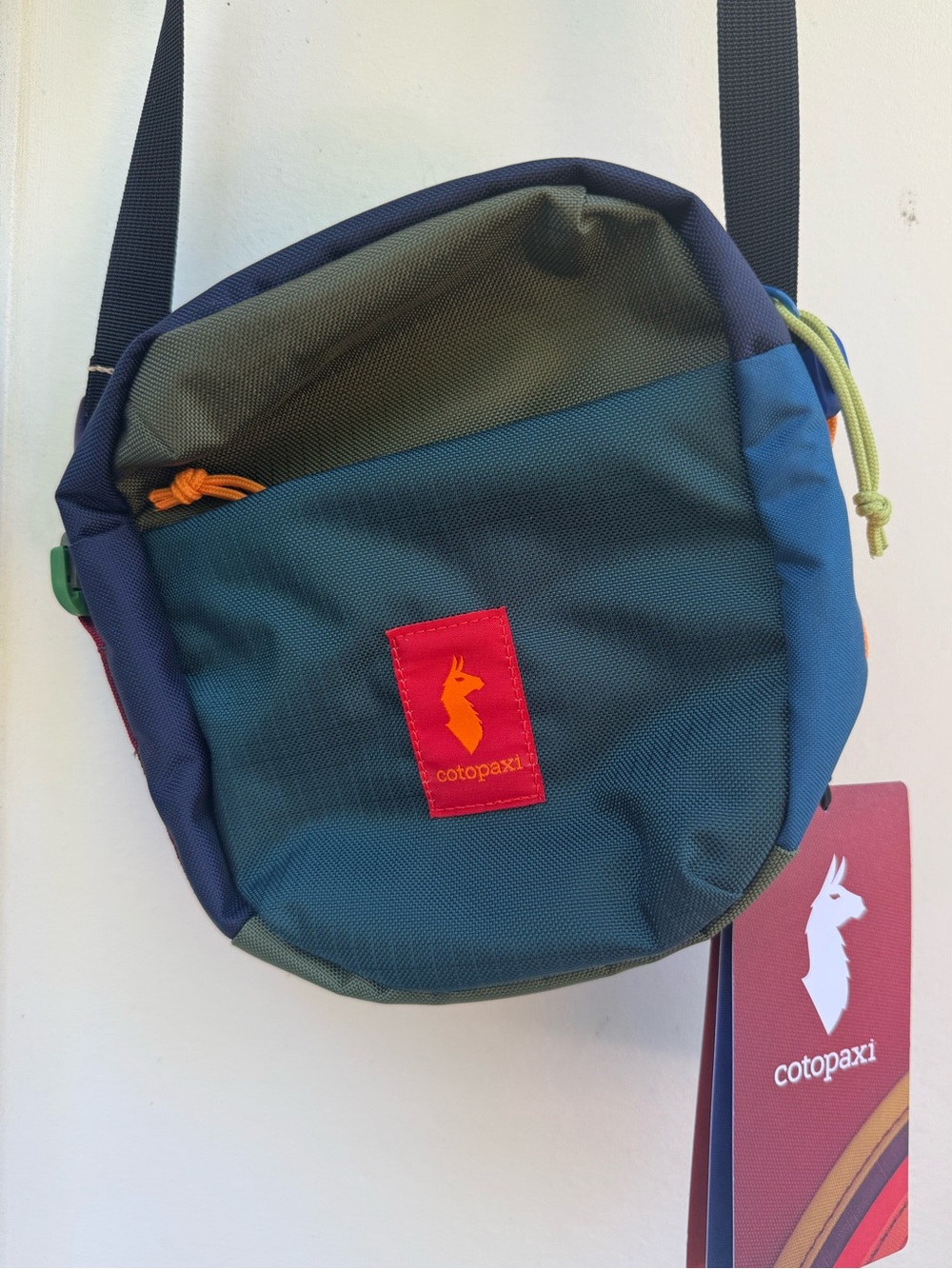 Cotopaxi 3L Shoulder Bag